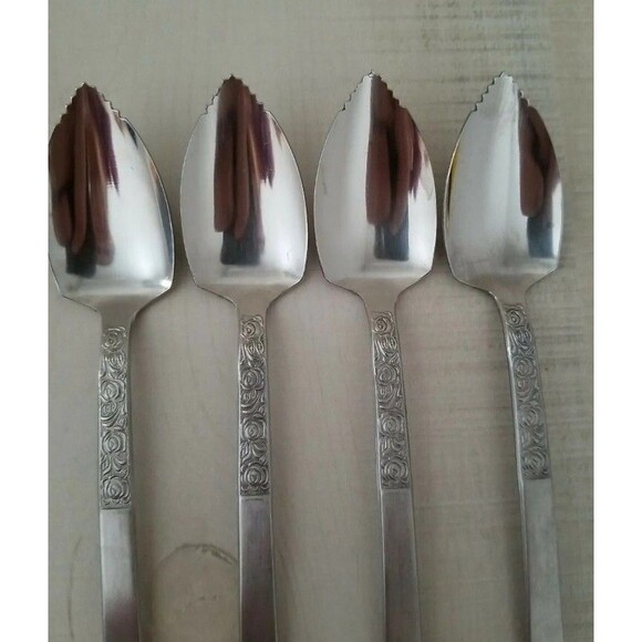 Vintage Stainless Japan Grapefruit Fruit Spoons Lot of 4 - Picture 2 of 4